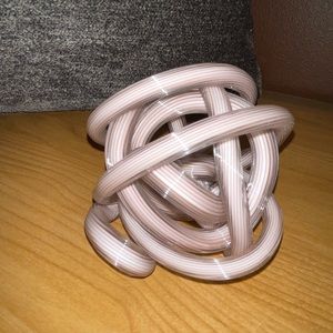 Twisted Glass decor; light mauve color